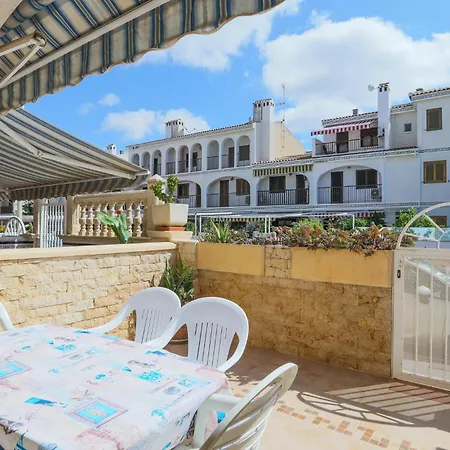 Amazing Home In Santa Pola With Kitchenette * Santa Pola