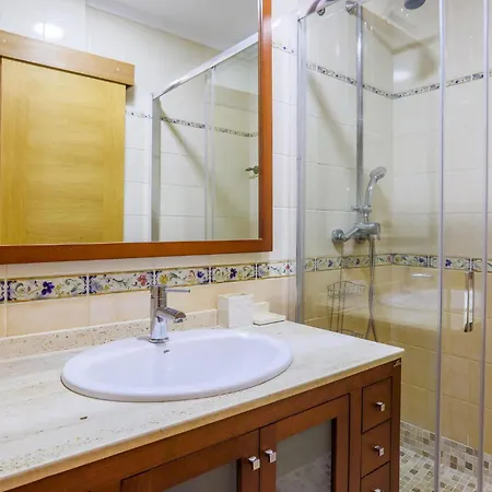 Amazing Home In Santa Pola With Kitchenette Holiday home *